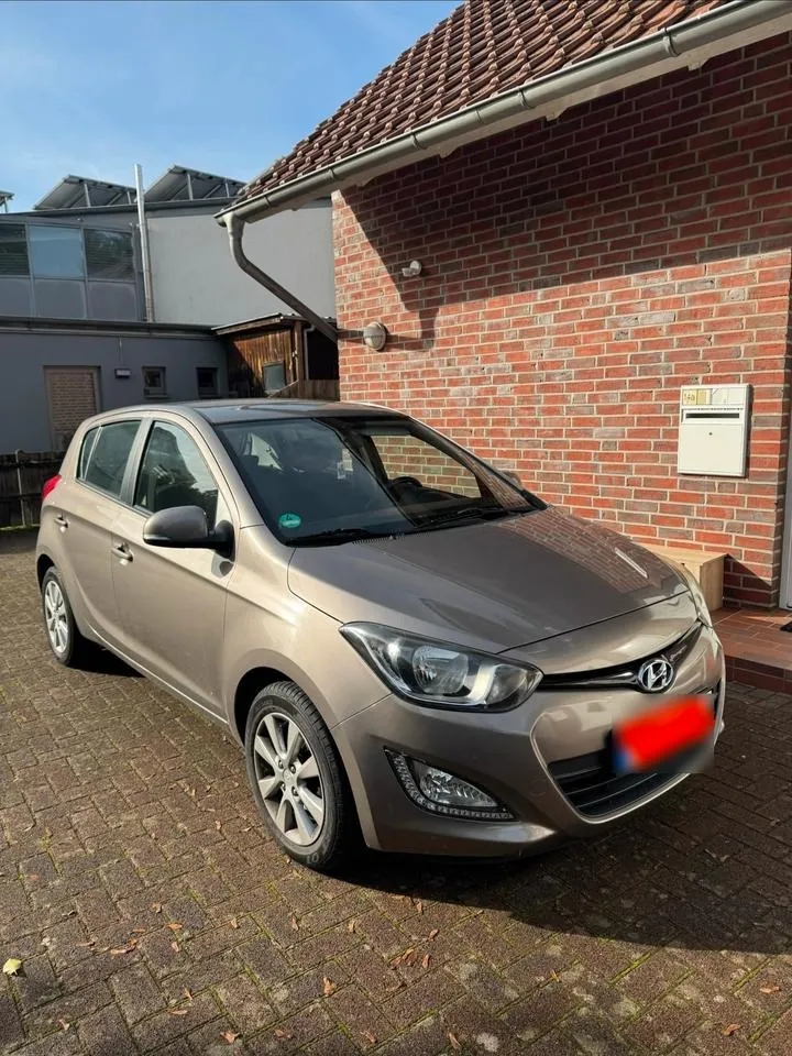 Hyundai I20