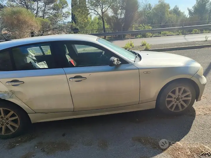BMW 1 Series 2008 photo 3