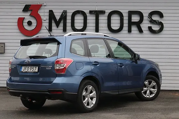 Subaru Forester 2015 photo 5