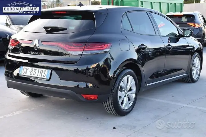 Renault Megane 2022 photo 4
