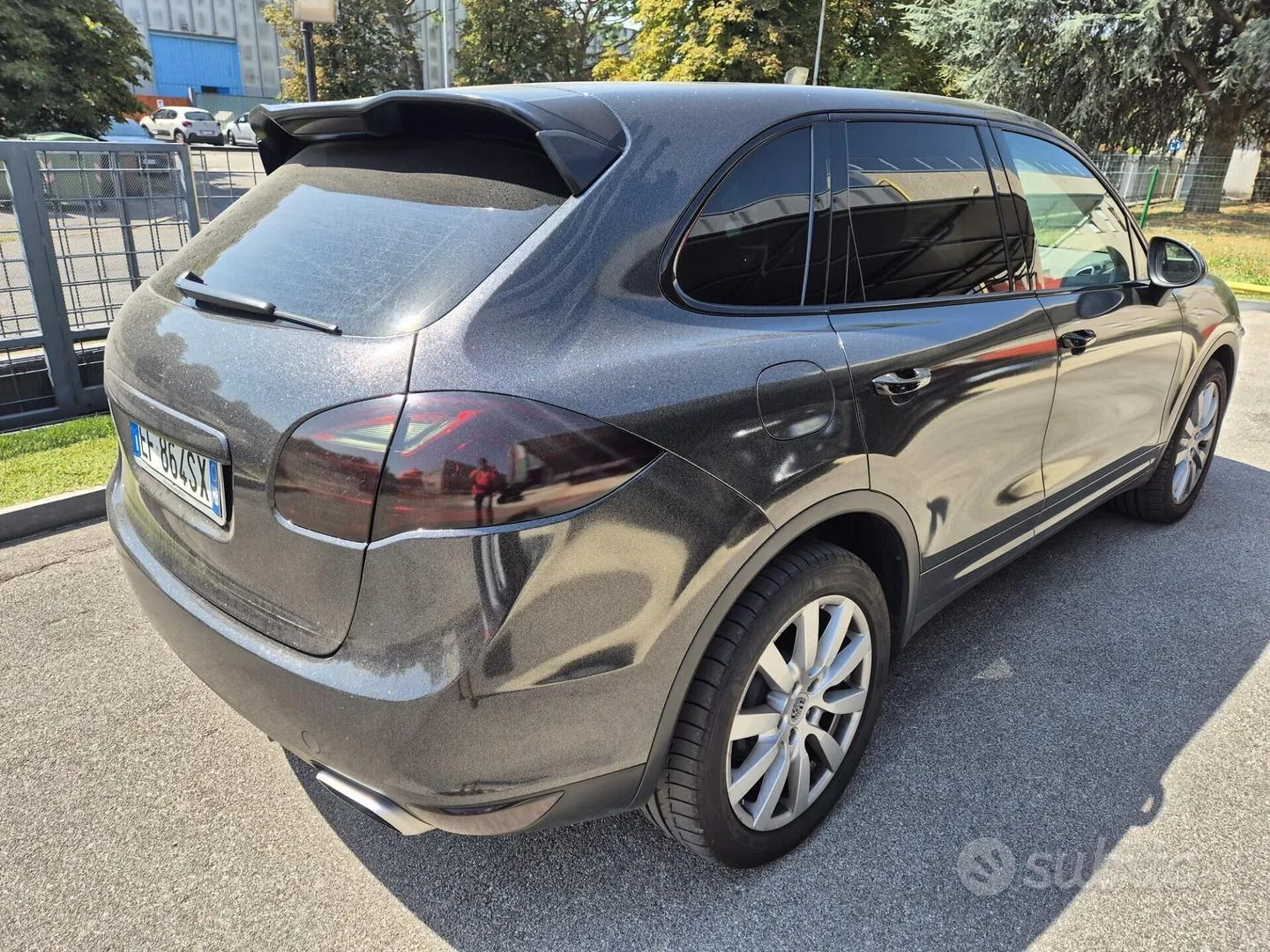 Porsche Cayenne 2011 photo 3