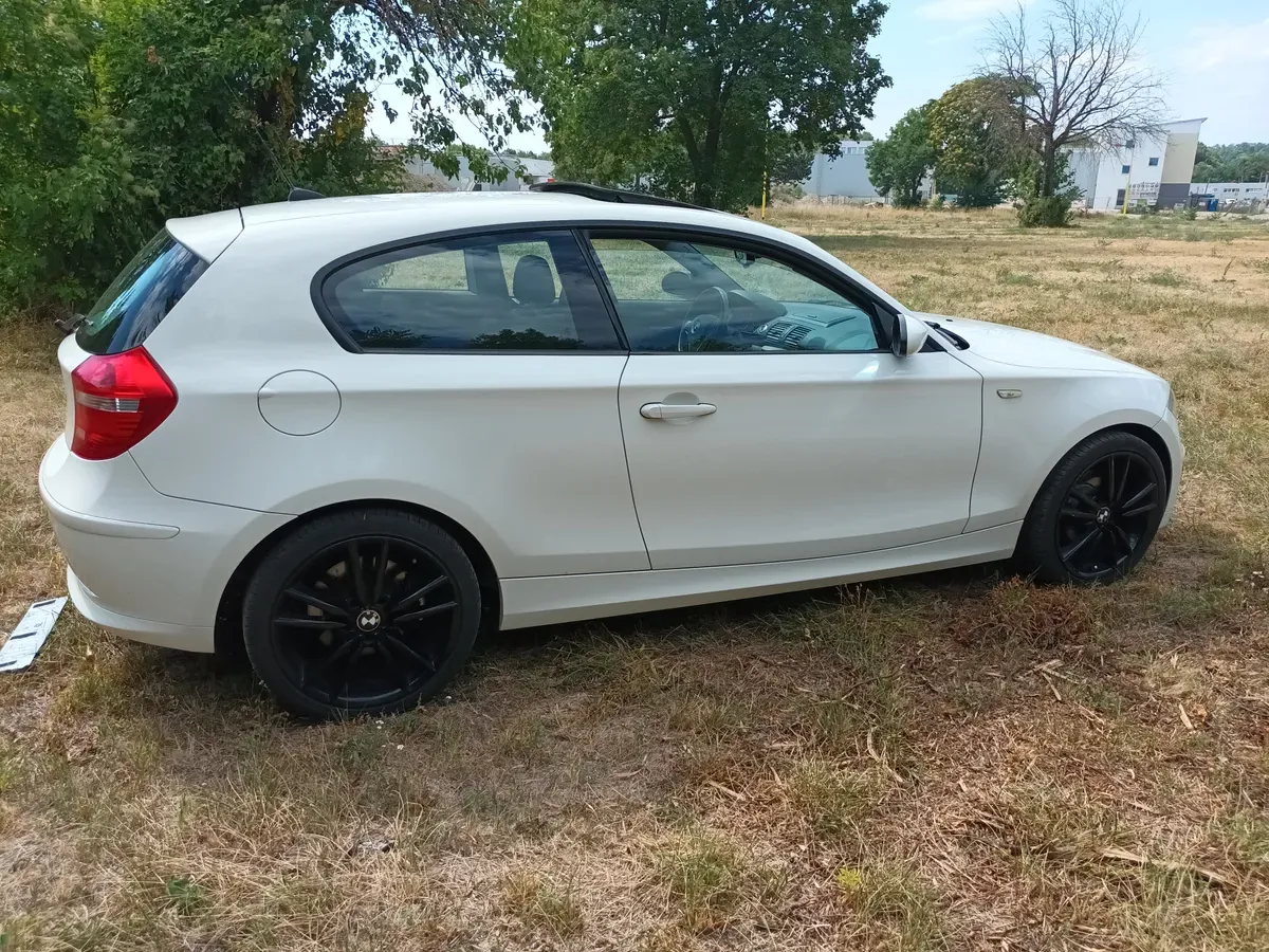 BMW 1 Series 2008 photo 3