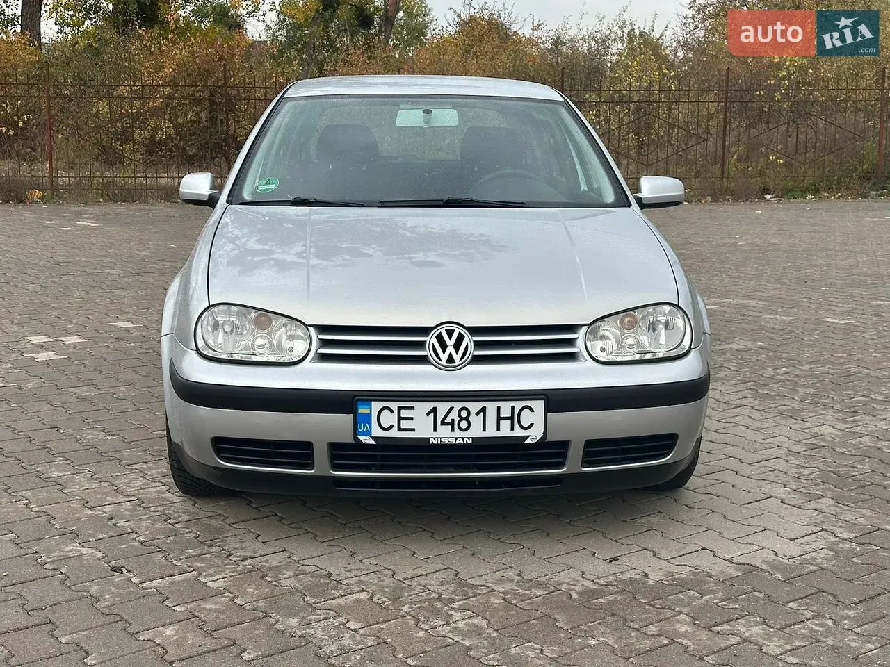 Volkswagen Golf 2001 photo 2