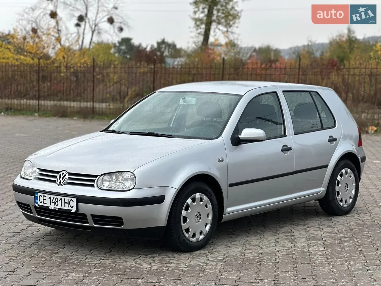 Volkswagen Golf 2001 photo 4