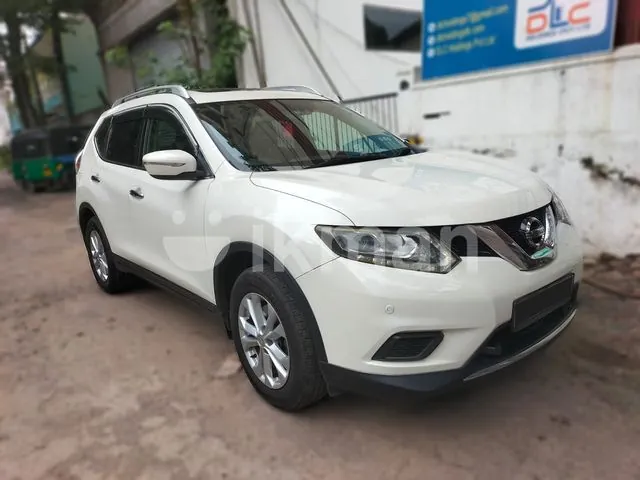 Nissan X-Trail 2015 photo 2