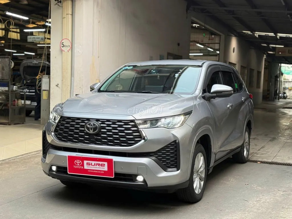 Toyota Innova Cross 2024 photo 3