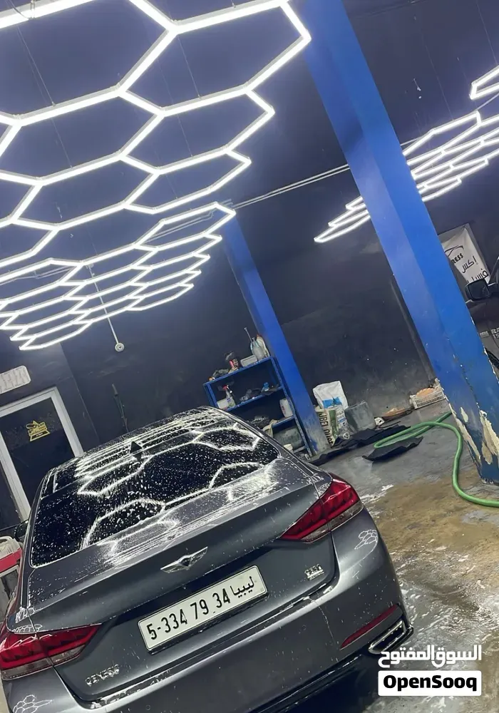 Genesis G70 2016 photo 2