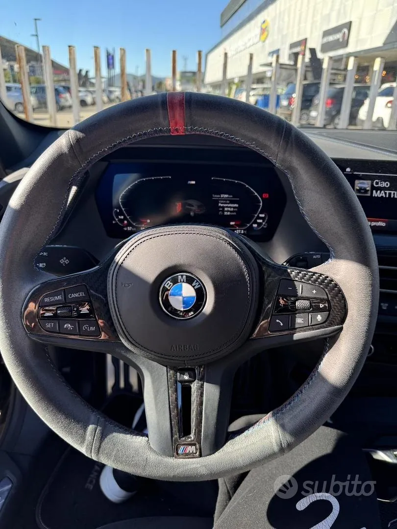 BMW 1 Series 2023 photo 4