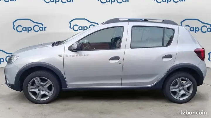 Dacia Sandero 2018 photo 2