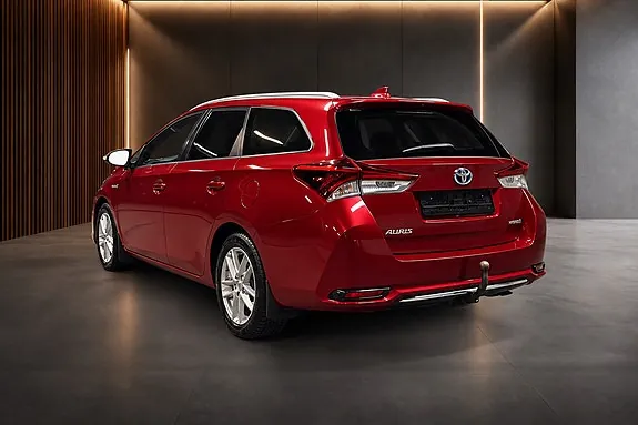 Toyota Auris 2017 photo 3