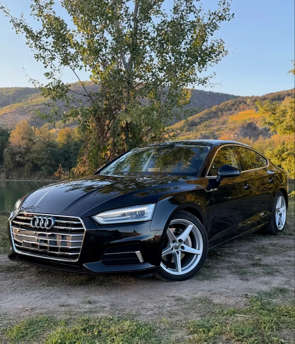Audi A5 2017 photo 2