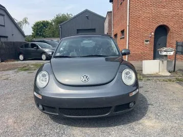 Volkswagen Beetle 2011 photo 3