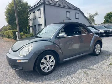 Volkswagen Beetle 2011 photo 2