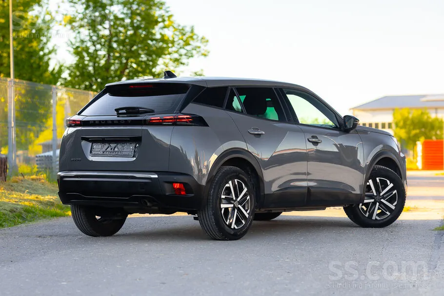 Peugeot 2008 2023 photo 4