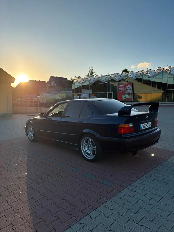 BMW E36