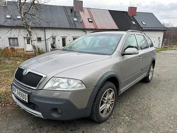 Skoda Octavia Scout 2008 photo 5
