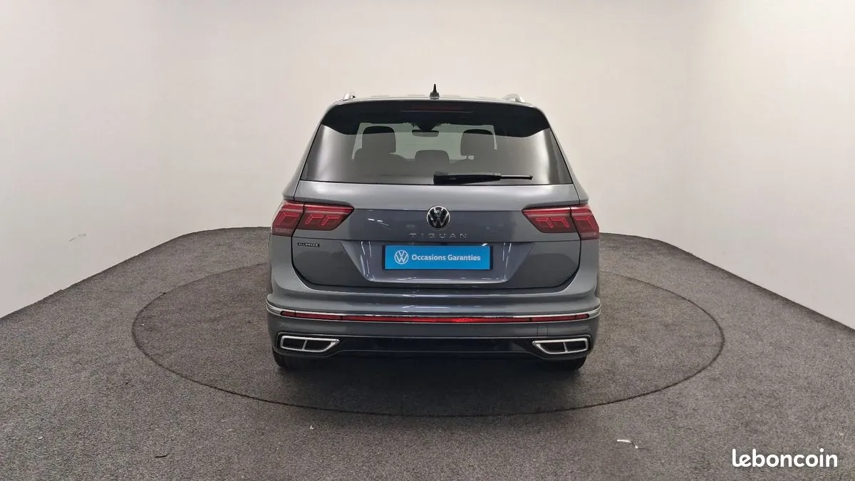 Volkswagen Tiguan Allspace 2023 photo 4