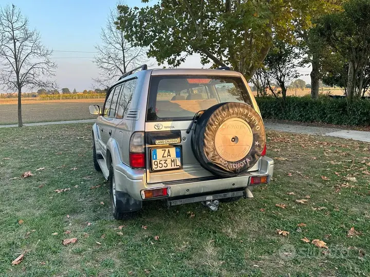 Toyota Land Cruiser 2002 photo 5
