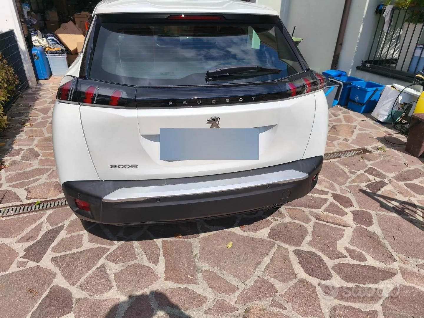 Peugeot 2008 2023 photo 2
