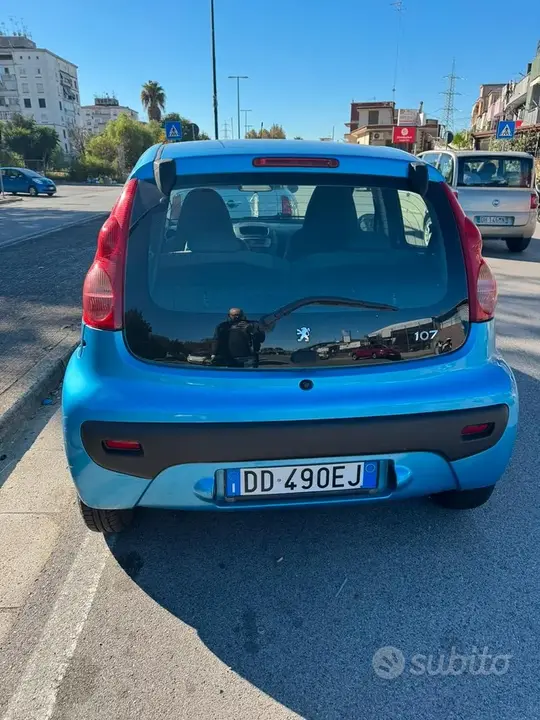 Peugeot 107 2006 photo 3