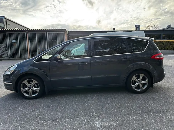 Ford S-Max 2011 photo 2