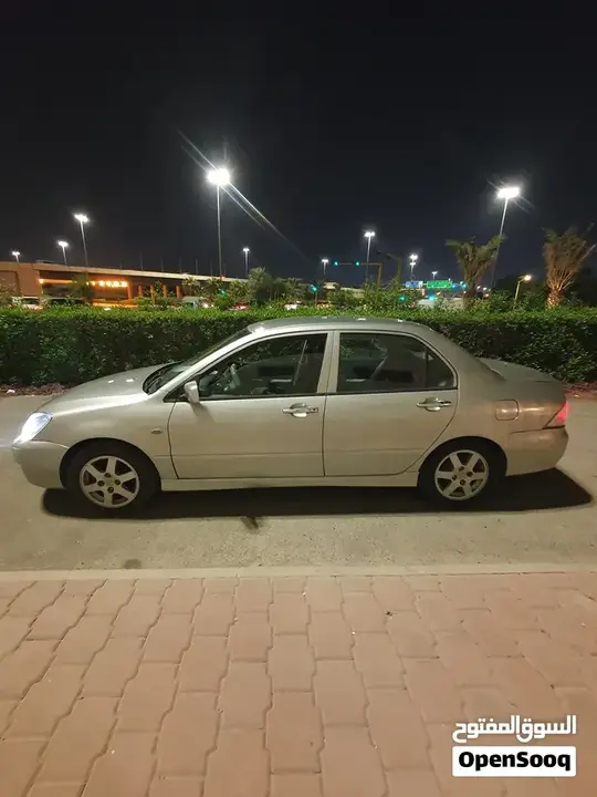 Mitsubishi Lancer 2008 photo 2