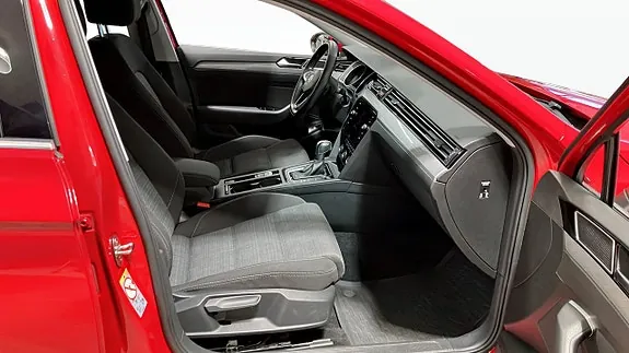 Volkswagen Passat 2020 photo 3