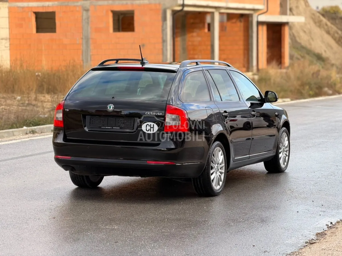 Skoda Octavia 2011 photo 5