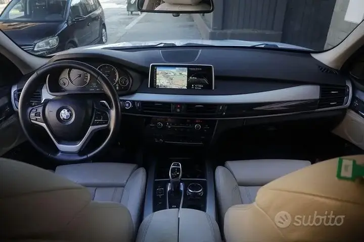 BMW X5 2014 photo 2