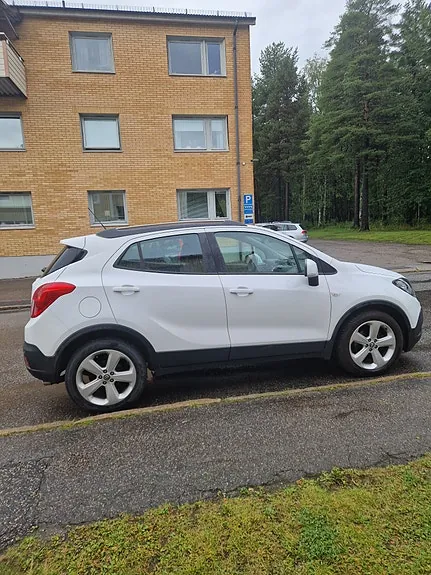 Opel Mokka 2013 photo 4