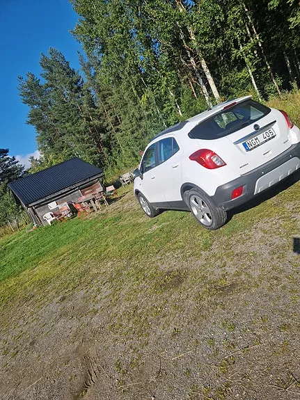 Opel Mokka 2013 photo 2