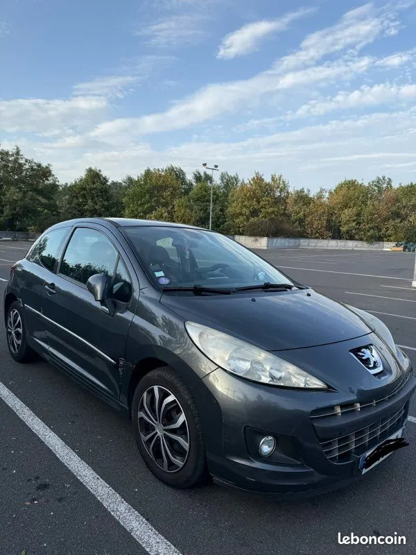 Peugeot 207