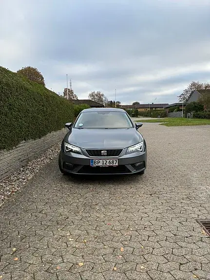 Seat Leon 2017 photo 2