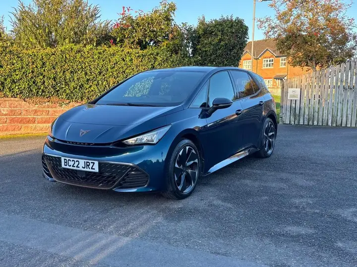 Cupra Born 2022 photo 2