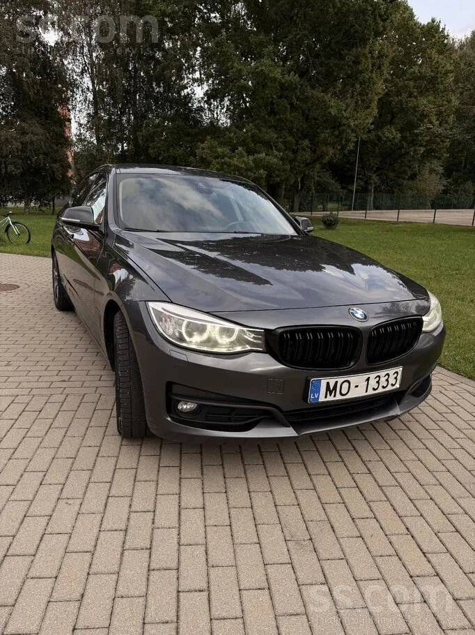 BMW 318 2015 photo 2