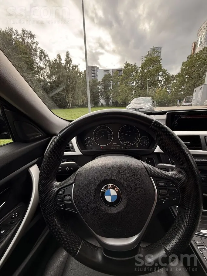 BMW 318 2015 photo 5
