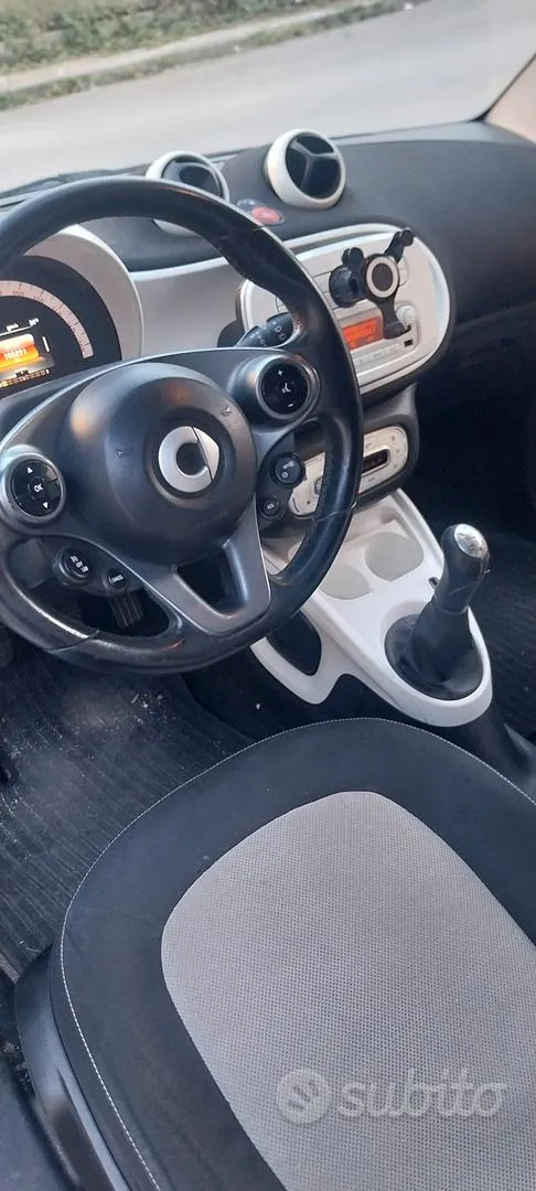 Smart Fortwo 2015 photo 5