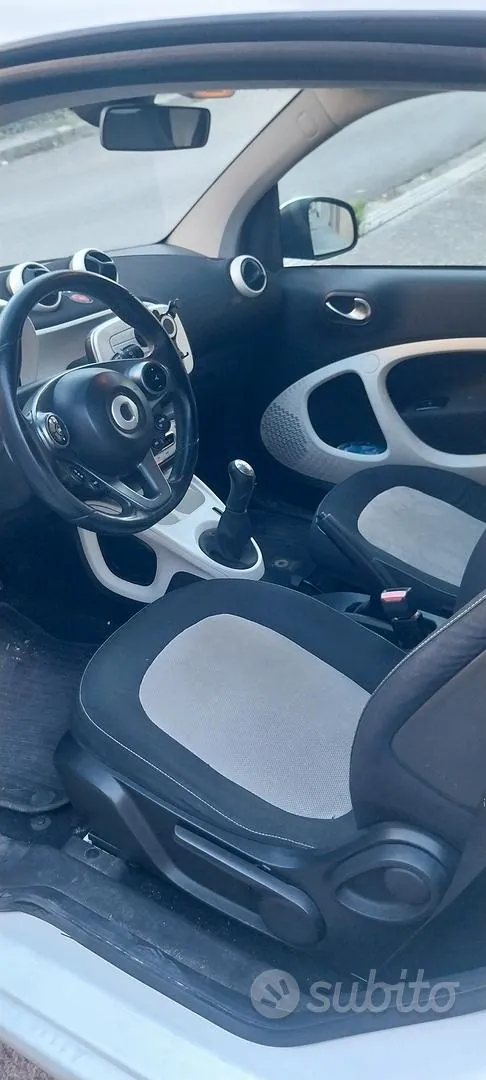 Smart Fortwo 2015 photo 4