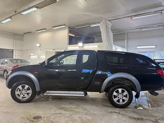 Mitsubishi L200 2007 photo 4