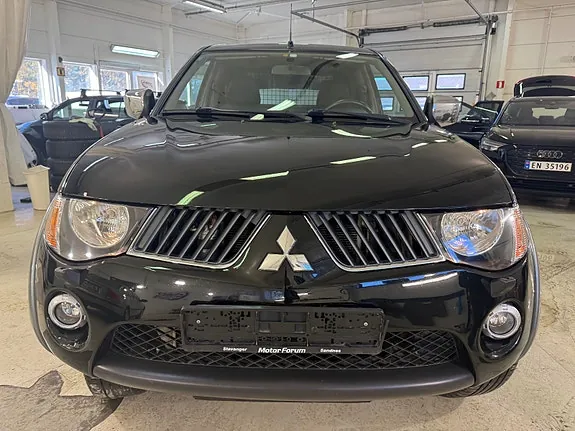 Mitsubishi L200 2007 photo 2