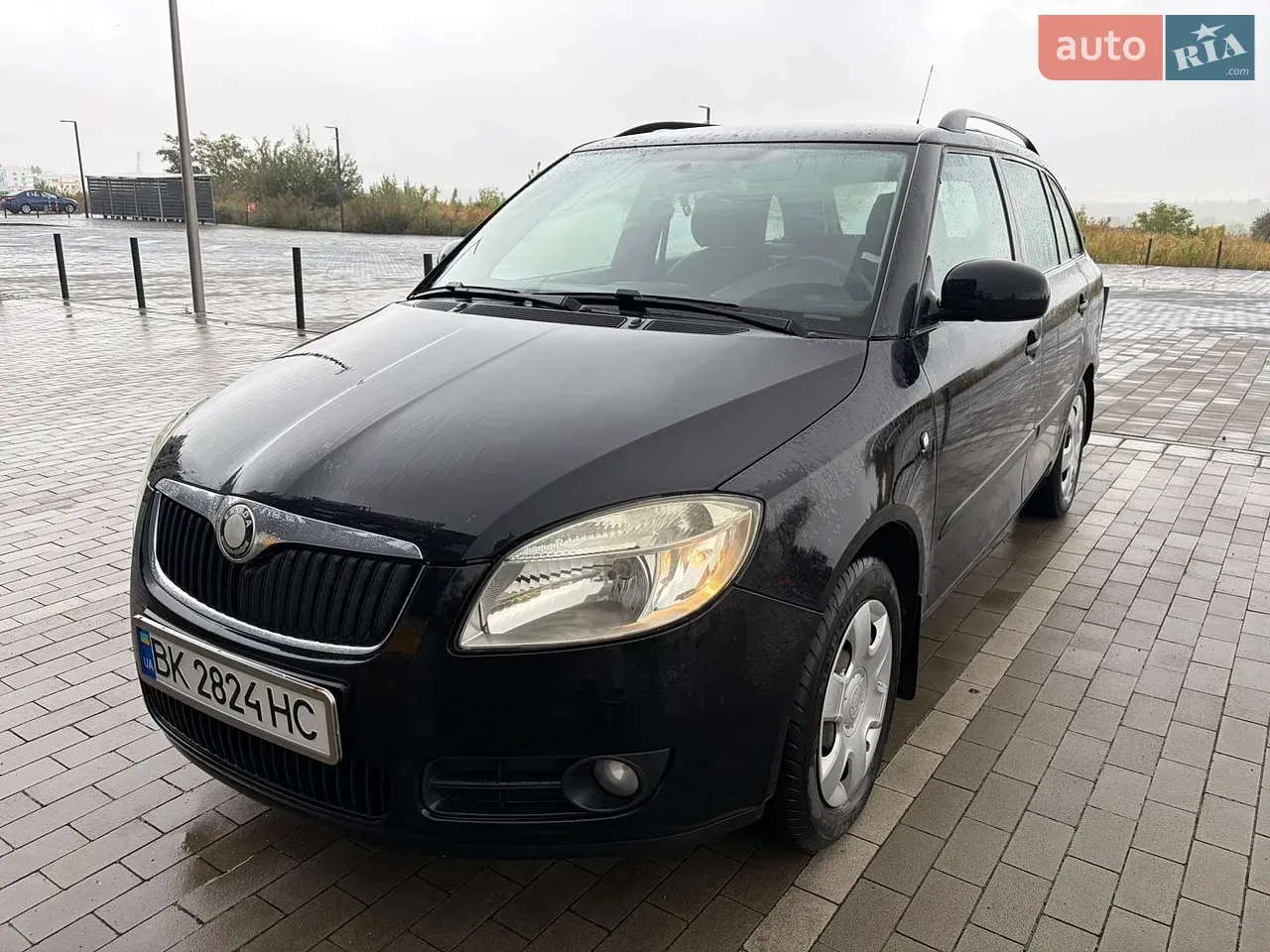 Skoda Fabia 2008 photo 3