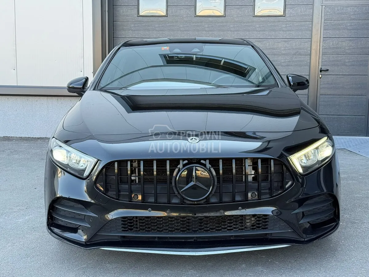 Mercedes-Benz A 200 2018 photo 4
