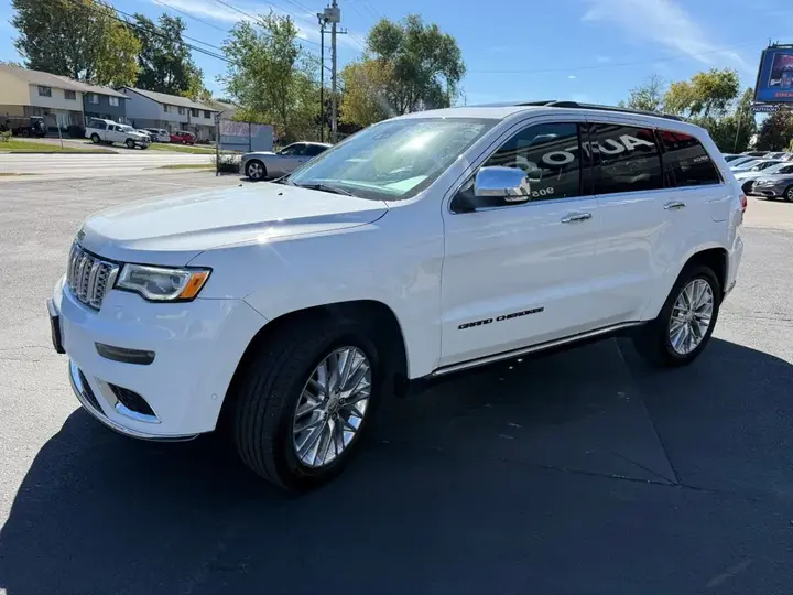 Jeep Grand Cherokee 2017 photo 3