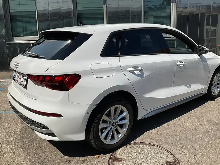 Audi A3 Sportback 2026 photo 2