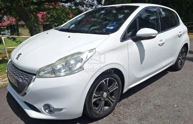 Peugeot 208 Allure