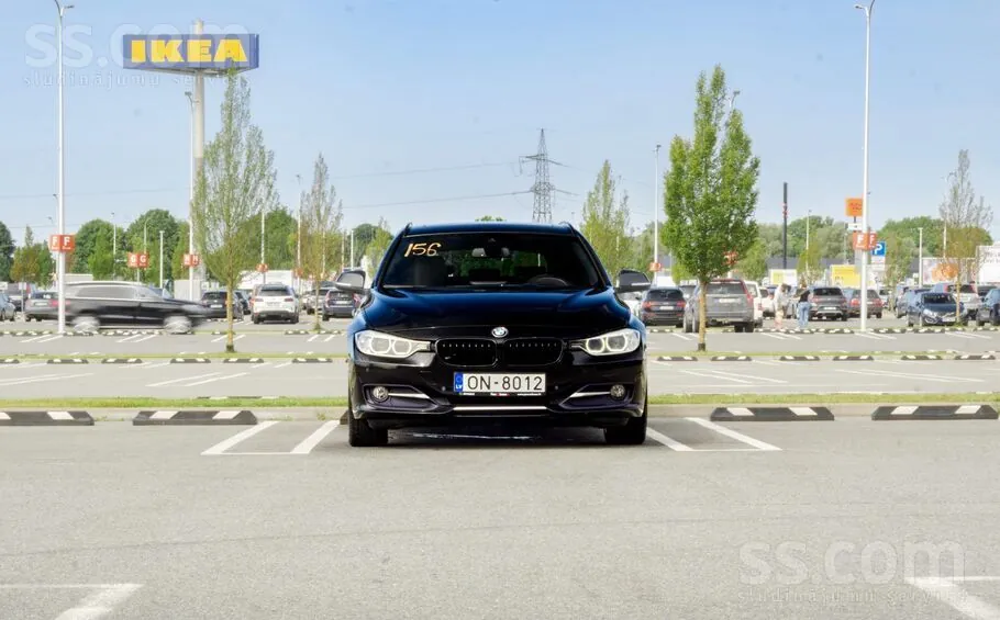 BMW 318 2015 photo 3