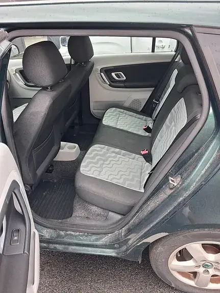 Skoda Fabia 2009 photo 5