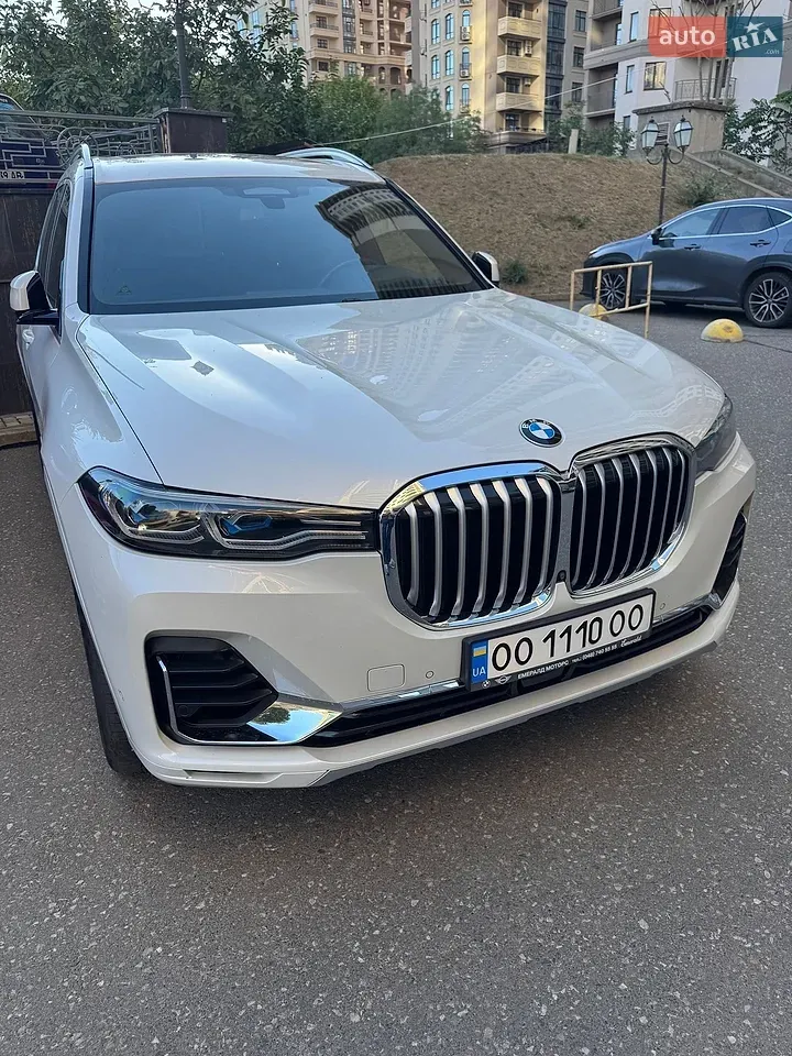 BMW X7 2022 photo 4