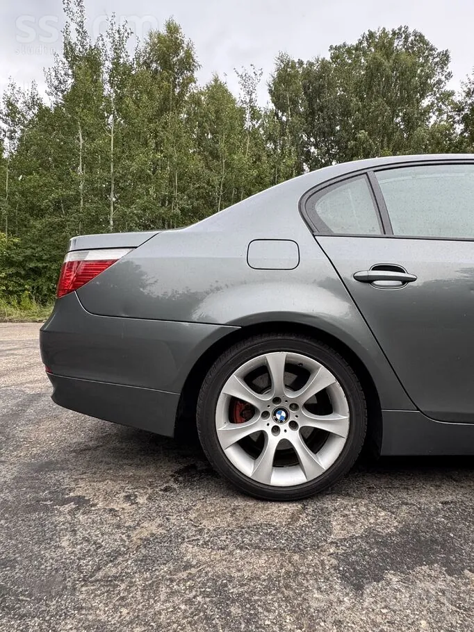 BMW 530D 2006 photo 5