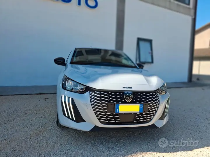 Peugeot 208 2026 photo 5